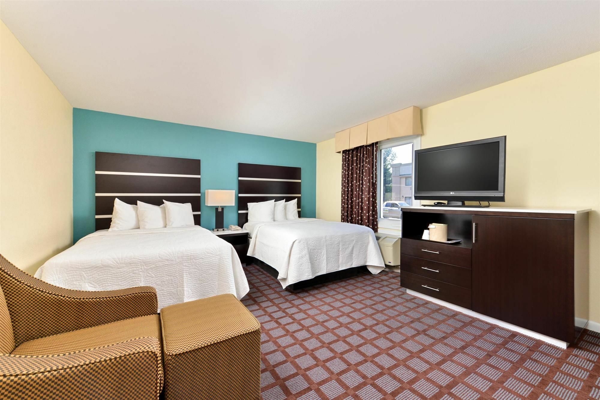 Americas Best Value Inn New London Mystic Екстериор снимка