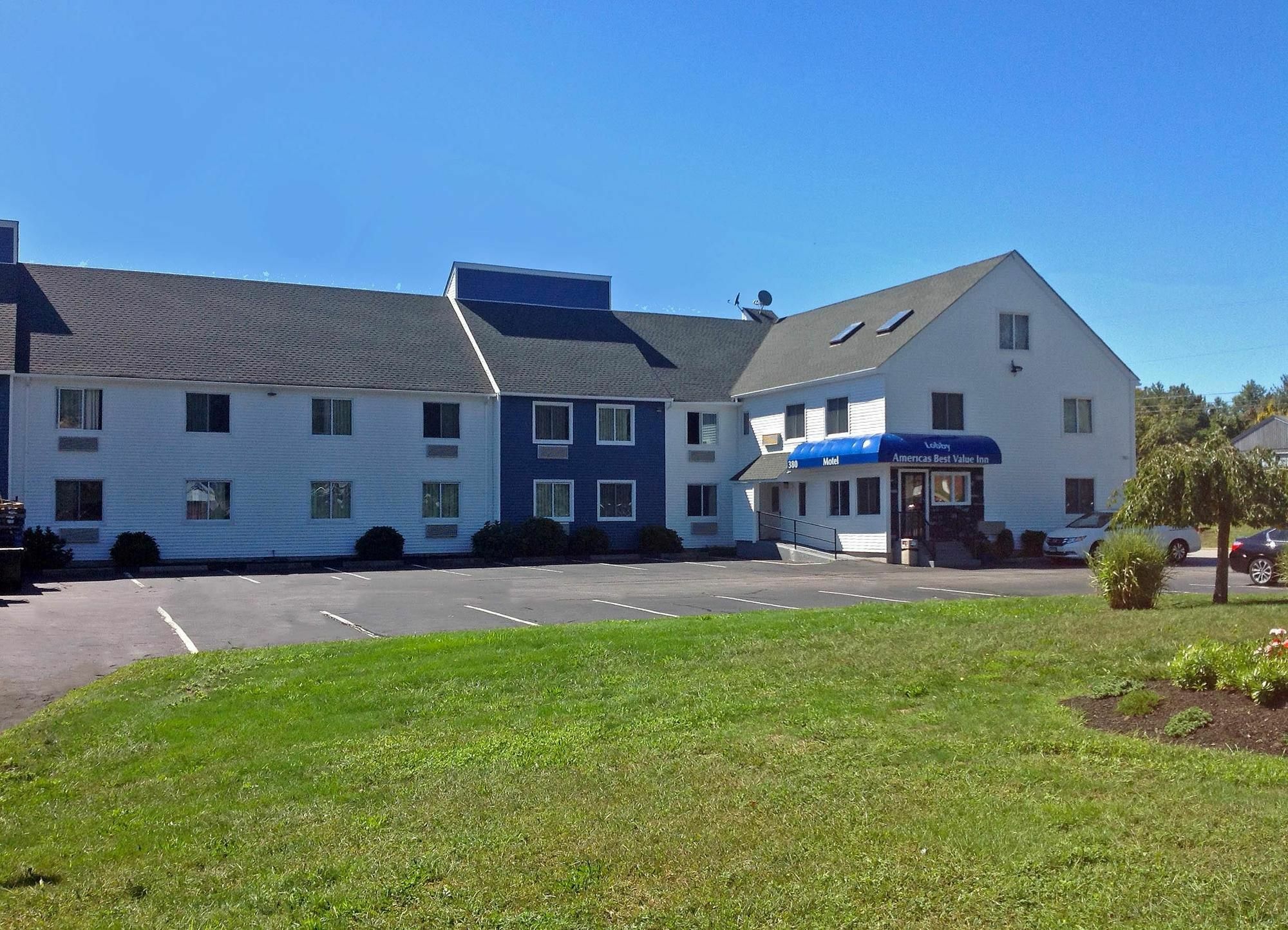 Americas Best Value Inn New London Mystic Екстериор снимка